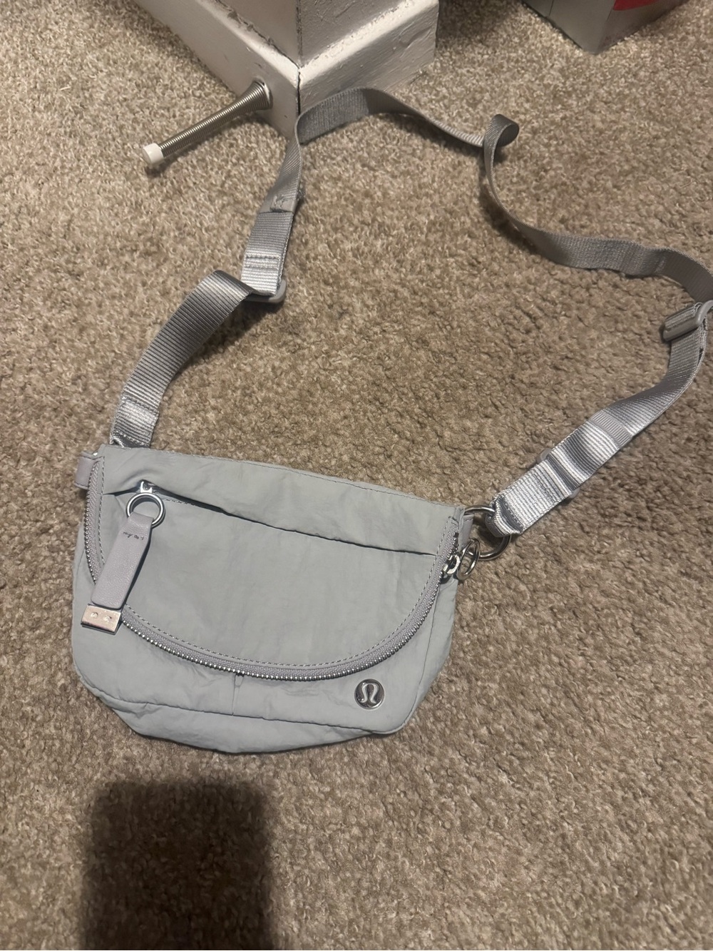 lululemon athletica gray belt bag with adjustable strap